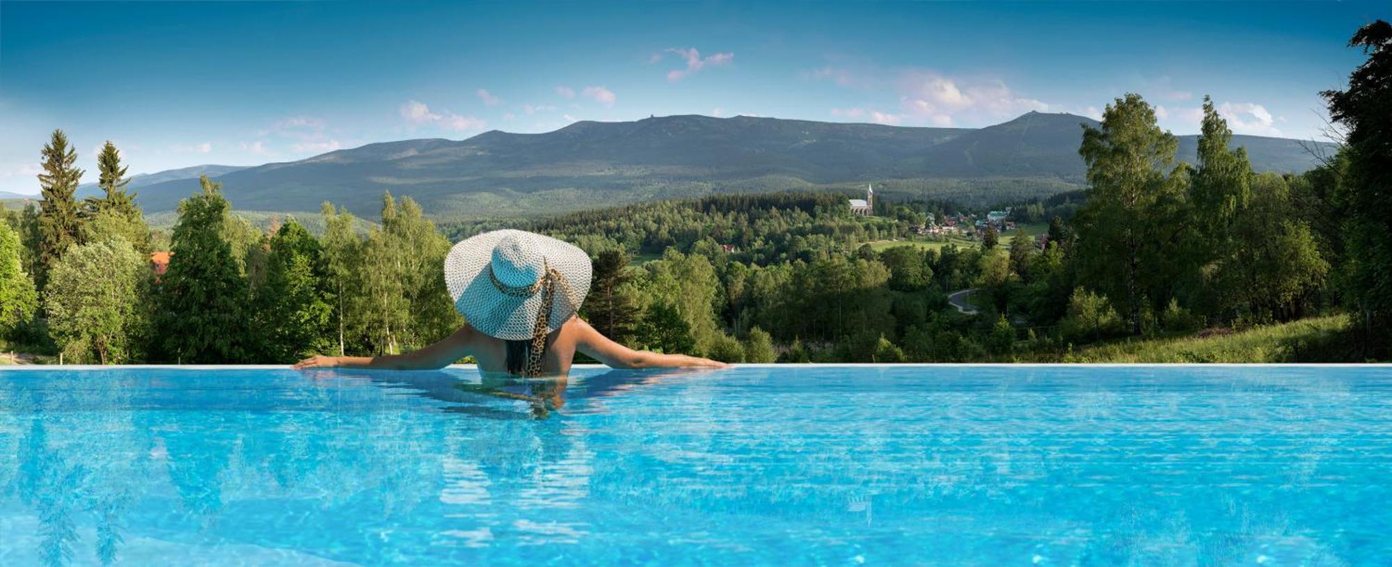 Happy Valley Resort シクラルスカ・ポレンバ エクステリア 写真